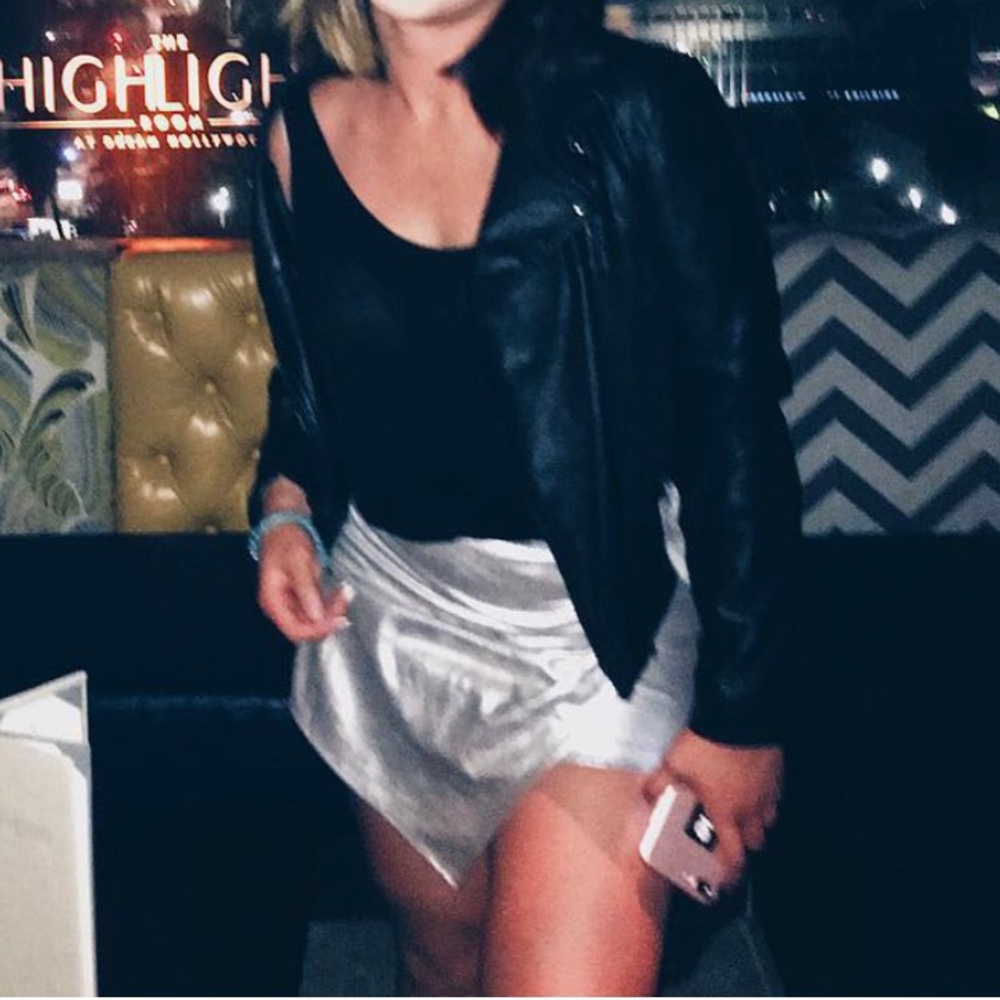 METALLIC MINI SKIRT